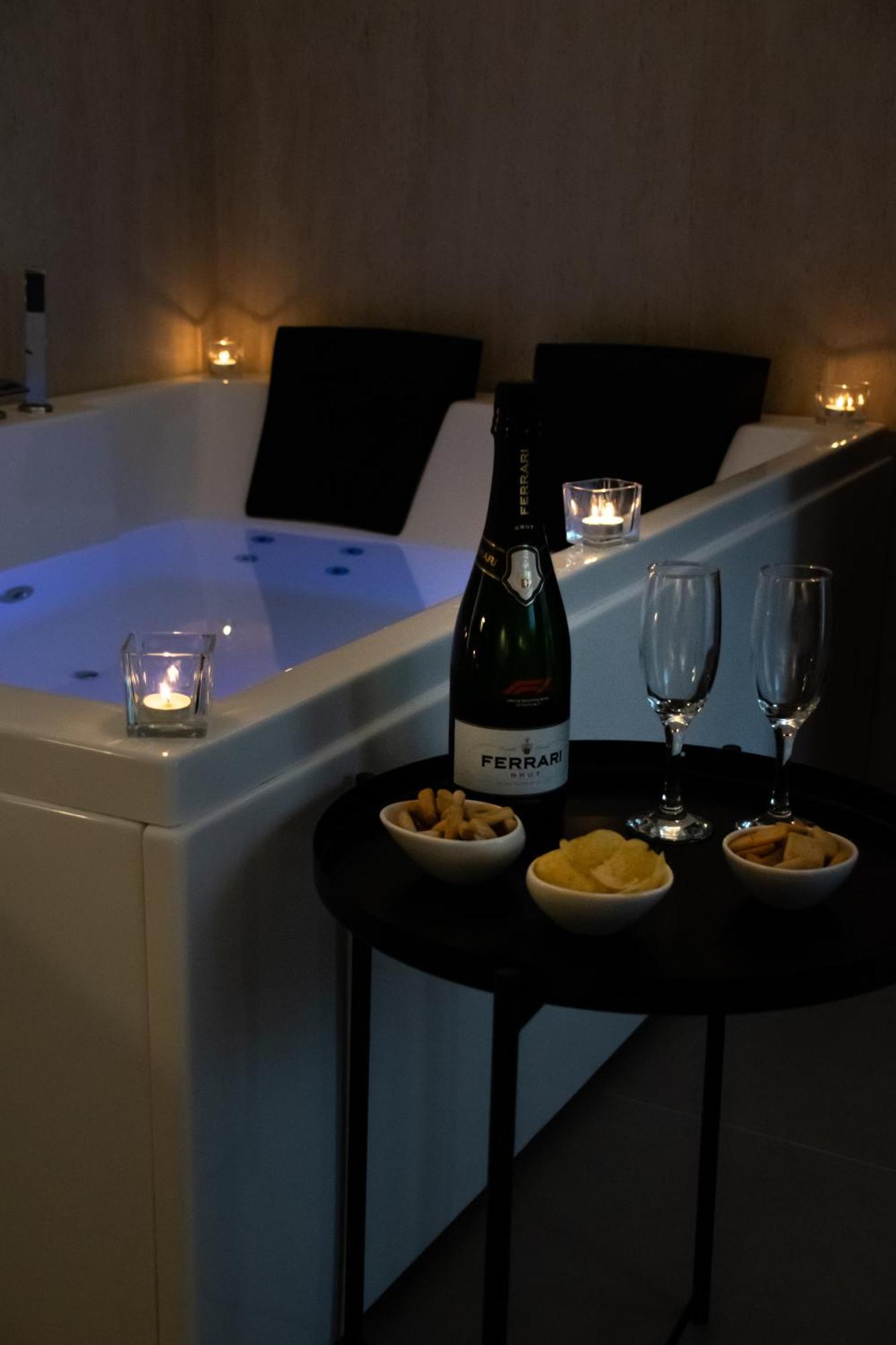 Real Suite Spa Palermo Bagian luar foto