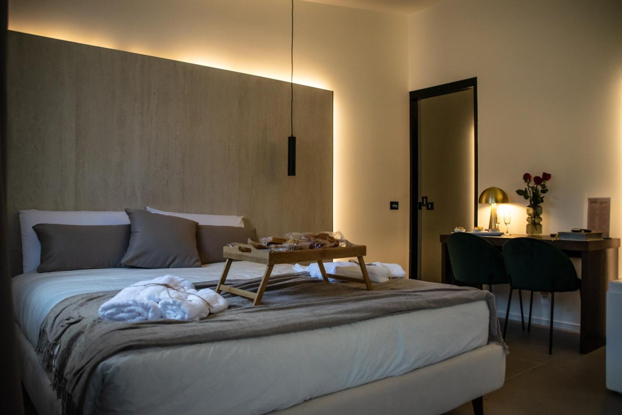 Real Suite Spa Palermo Bagian luar foto