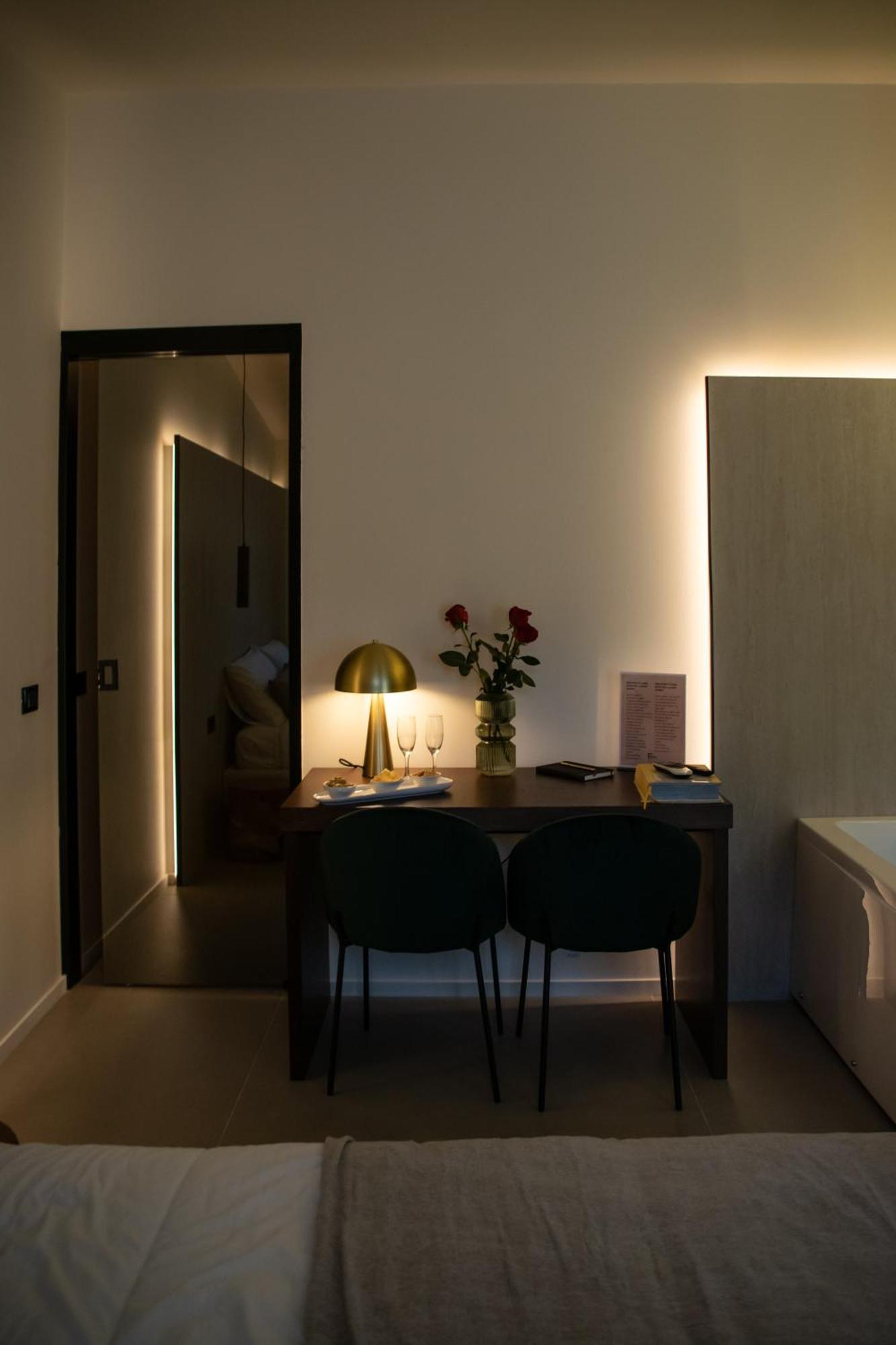 Real Suite Spa Palermo Bagian luar foto